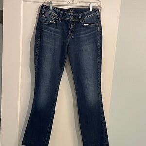 Silver Suki Slim Boot Cut Jeans 30x33 Dark Wash No Stains or Flaws